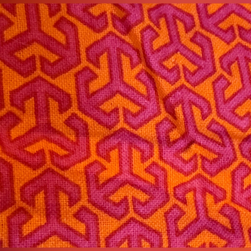 Tory Burch Large Orange and Red Patterned Drawstring Dust bag - Picture 7 of 10
